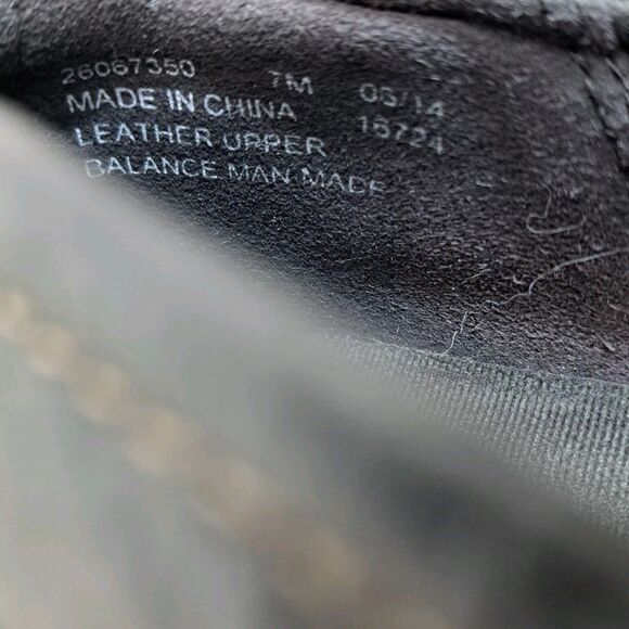 Clark's Moc Style Slip On Loafer. Women's Black Leather Casual Loafers Size 7 M - Picture 7 of 7